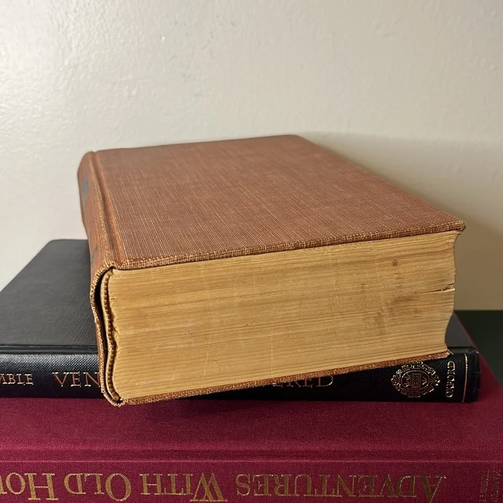 Vintage The Woollcott Reader Bypaths in the Realm of Gold Hardcover Book 1938‎